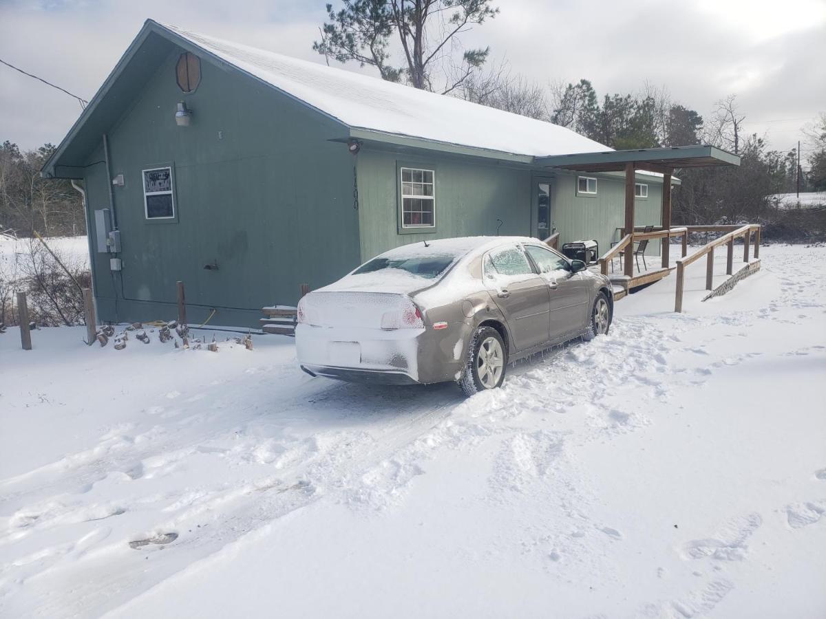Tesla'S Lake Escape Onalaska Экстерьер фото